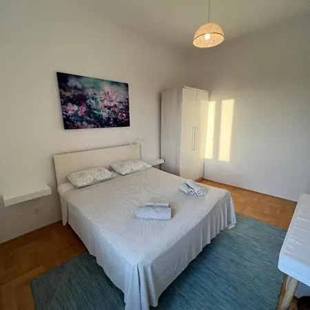 恩尼宾馆 招待所